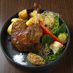 めがね食堂 a la gri - 鴨もも肉のコンフィ
