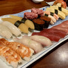 光海 - 料理写真:一人で食べるには多い寿司（並）