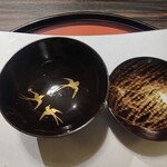 割烹 清風 - お椀（食べ終わると燕が）