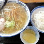 Kouriyuushiyokudou - 塩ラーメン_600円、小ライス_150円