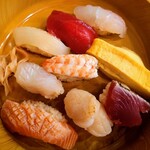 魚料理と寿し とことん - 令和4年6月 ランチタイム
寿司定食 980円
にぎり9貫＋一品＋サラダ＋みそ汁