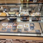 KIKI Food&Smile Lab - 