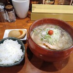 らーめん吉山商店 - 豚骨白湯塩ラーメンですってぇ～♪880円税込1日20食限定