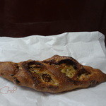 ハナサクベーカリー - ｶﾝﾊﾟｰﾆｭ いちじく ブルーチーズ＆ハチミツ