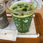 Nanas green tea - グリーンティーでグリーンティー。