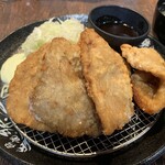 伝説のすた丼屋 - 鬼盛り すたみな豚揚げ定食です。（2022年６月）