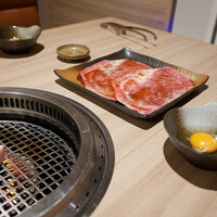 近江うし 焼肉 にくTATSU 青山本店 - 