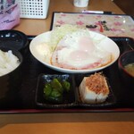 Genkiya - ハムエッグ定食(500円)