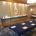 茶寮 宝泉 - 待機兼販売スペース