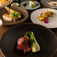 お昼からちょっと贅沢に！『シグネイチャーコース』