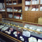 御菓子司 塩芳軒 - 店内