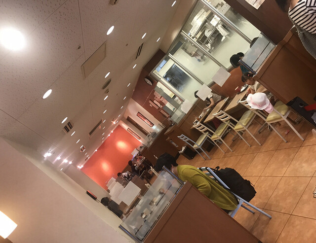 mister Donut Uehonmachi Shop photo 4