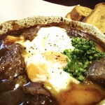 Rich! Stewed beef tendon with garlic toast