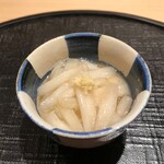 新ばし 星野 - 芋茎の吉野煮