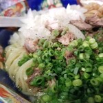 塩そば専門店 桑ばら - 牛スジトマトの冷やしそば