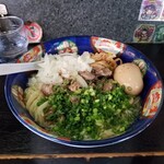 塩そば専門店 桑ばら - 牛スジトマトの冷やしそば