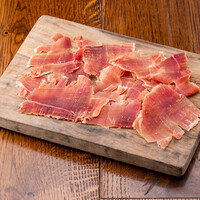 スペイン産生ハム　～12ヶ月熟成ハモン・セラーノ～