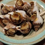 Dainingu Kou - つぶ貝の含め煮。貝の甘みと食感。雑味のないストレートな貝。臭みも皆無。
