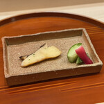 いしまる - マナガツオと間引きしたすいかと大根の漬物