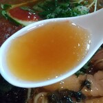 麺処 びぎ屋 - スープの感じ