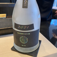 鮨m - 