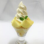 ホソカワ - ミニ桃パフェ