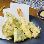 Assorted tempura