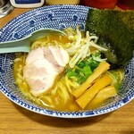 横浜家系ラーメン 中野家 - 