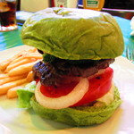 セントパトリックデイ限定バーガー
