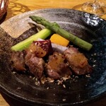 Yasaiga Oishii Resutoran Rongingu Hausu - メインのポークソテー。忘れましたがブランド豚で味つけも火入れもちょうど良く美味しかったです。