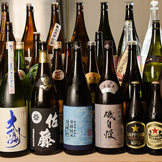 种类丰富的日本酒和烧酒◎您喜欢的一杯干杯!