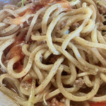 和風らーめん 凪 -   次にチリソースを入れて