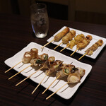 Hakata Kushiyaki Yasaimaki No Mise Namai Ki - ■串焼き　7本盛り　¥1265
                        ■おまかせ野菜巻き　7本　¥1.309
                        　うずら/おくら/ネギ/エリンギ　4種7本