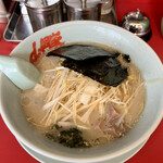 ラーメン山岡家 - 塩ネギラーメン　　　　¥ 790