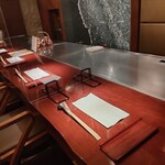 ステーキハウス ケルン アネックス - カウンター席のみです