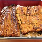 うなぎ お㚙川 我孫子店 - 左関東風　　右関西風