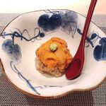 寿司と日本料理 銀座 一 - 雲丹子丼