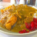 喜八 - 横からカレーは250g位あり