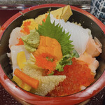 Jidai Sushi - 北海ちらし:1800円(ご飯少なめにしてもらいました)