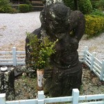 エイトドーナツ - 正式には木原石仏というそうです。