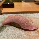 匠 進吾 - 大トロは、夏鮪ぐらいが丁度いいかも。