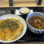 ちかちゃん - カツ丼750円➕豚汁200円