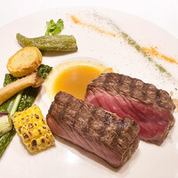 R1 TOKYO Bar&Restaurant - 