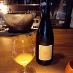 yokoyama - はちみつの微炭酸のミード。初めて飲みました。