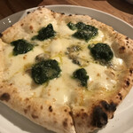 フラット - ブルーチーズと生海苔