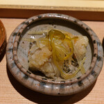 鳥匠いし井ひな - はらみ（薬研軟骨の場所）