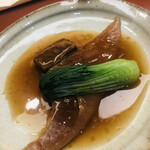 美会 - このフカヒレはでっかい、分厚い。薬膳スープもウンマイ