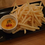 Kona - 激辛クリームチーズのポテトフライ（\500、2013年2月）