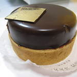 ピエール・エルメ・パリ - タルト・キャレマン・ショコラ