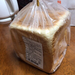 노가미 하나레 히로시마점 - T 생식용 빵 슬라이스 4장 (486엔)